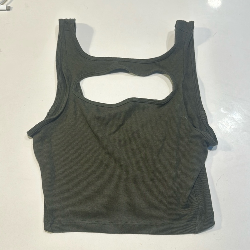 Lululemon crop cutout tank green size 6
